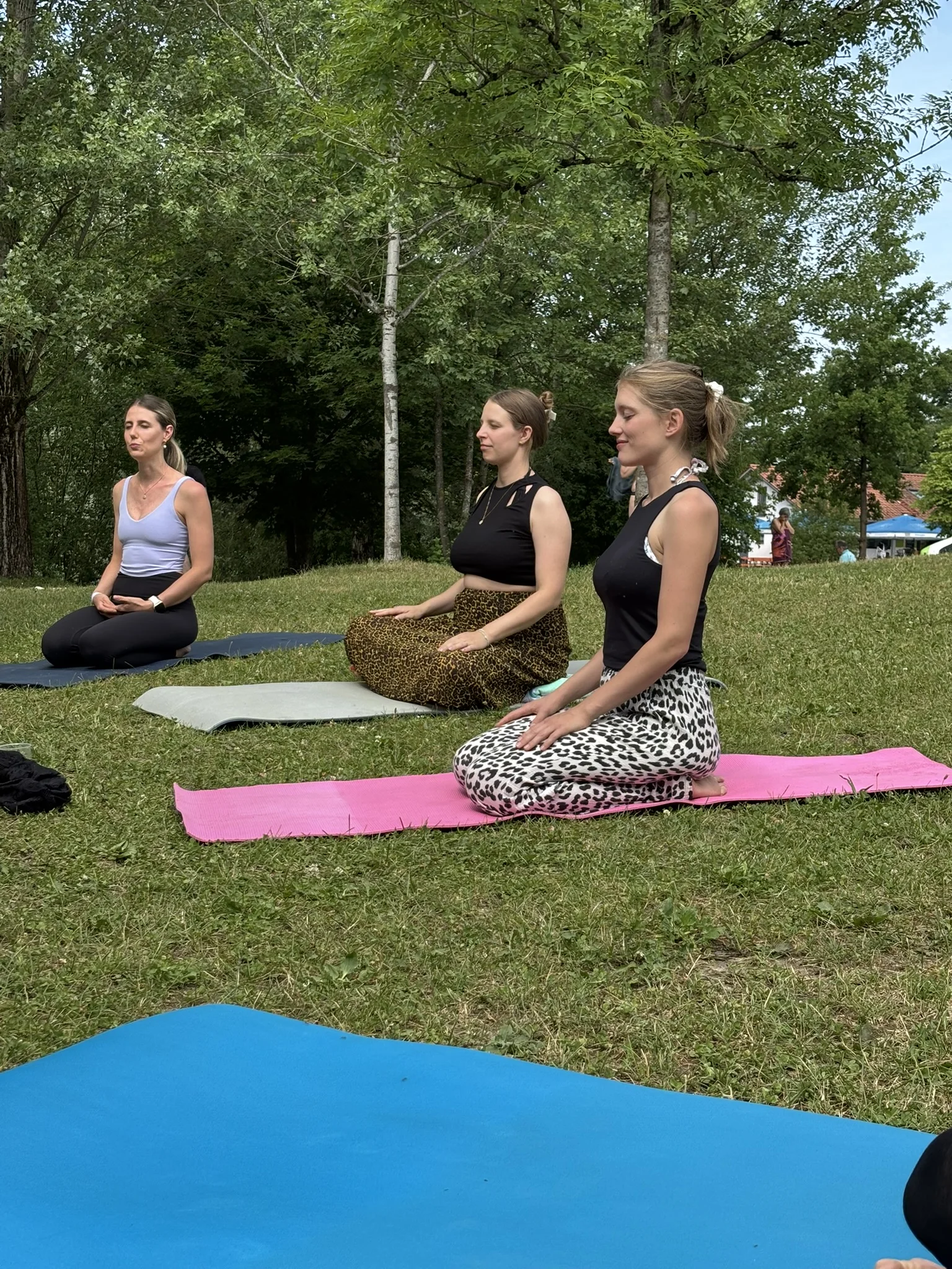 Junggesellinnenabschied Yoga mit Anna Sysoev - JGA Events