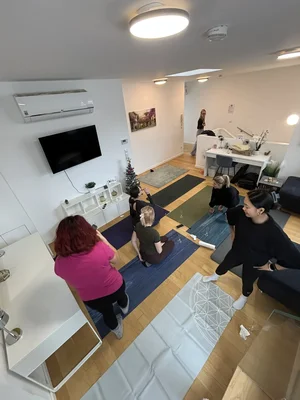 Prosecco-Yoga 11